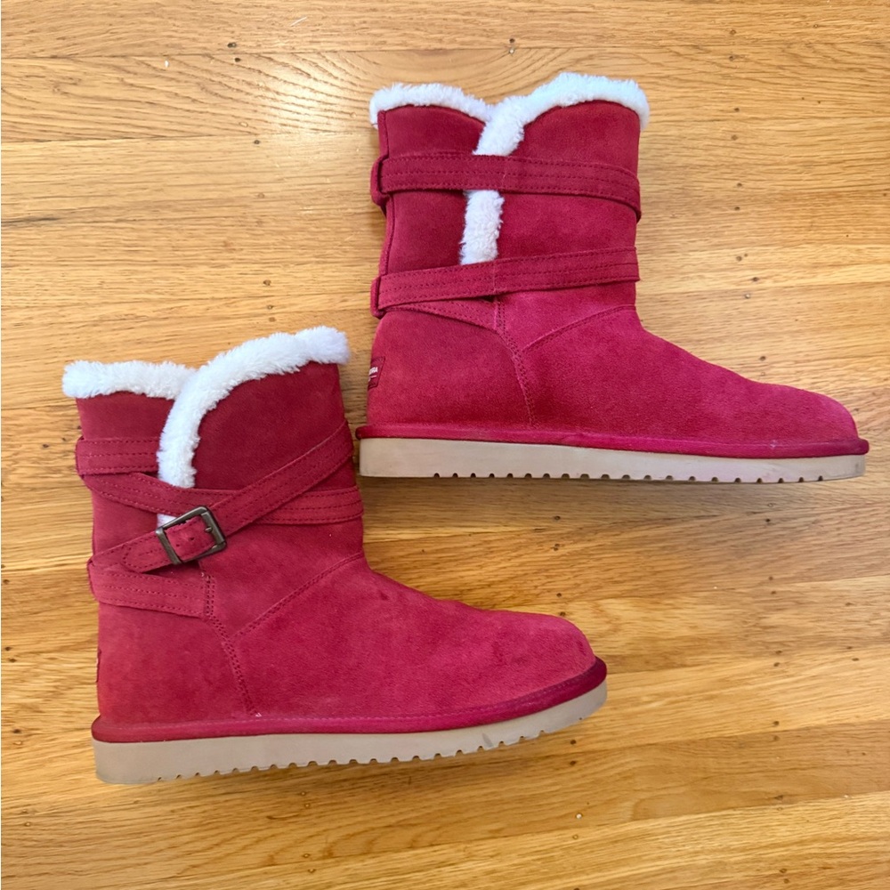 UGG Women's Red Winter Boots